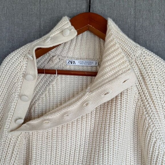 Zara Collection Ivory Chunky Rib Knit Bell Sleeve Mock Neck Sweater Size Medium - Picture 7 of 13